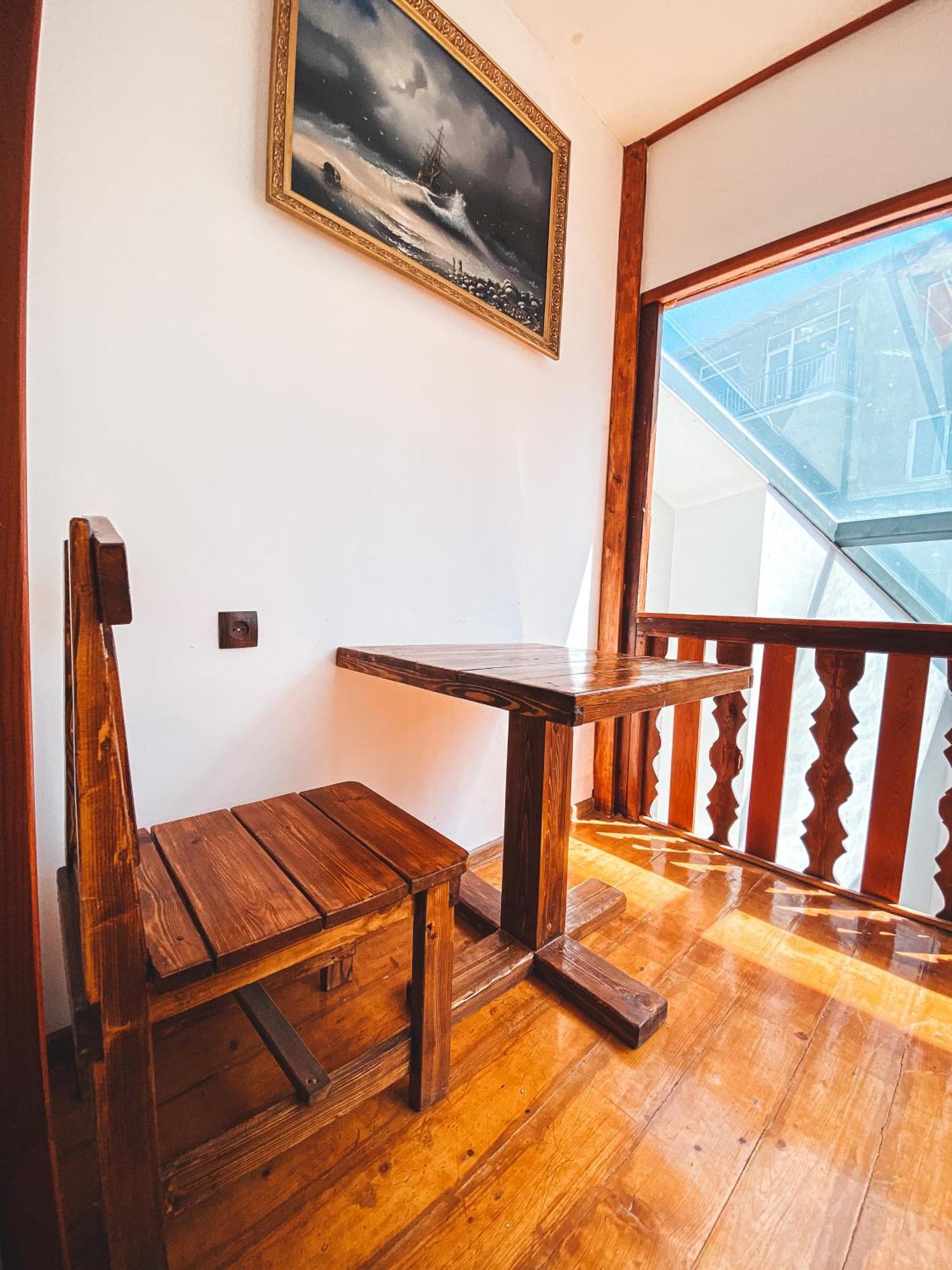 Yerevan Hotel Buitenkant foto