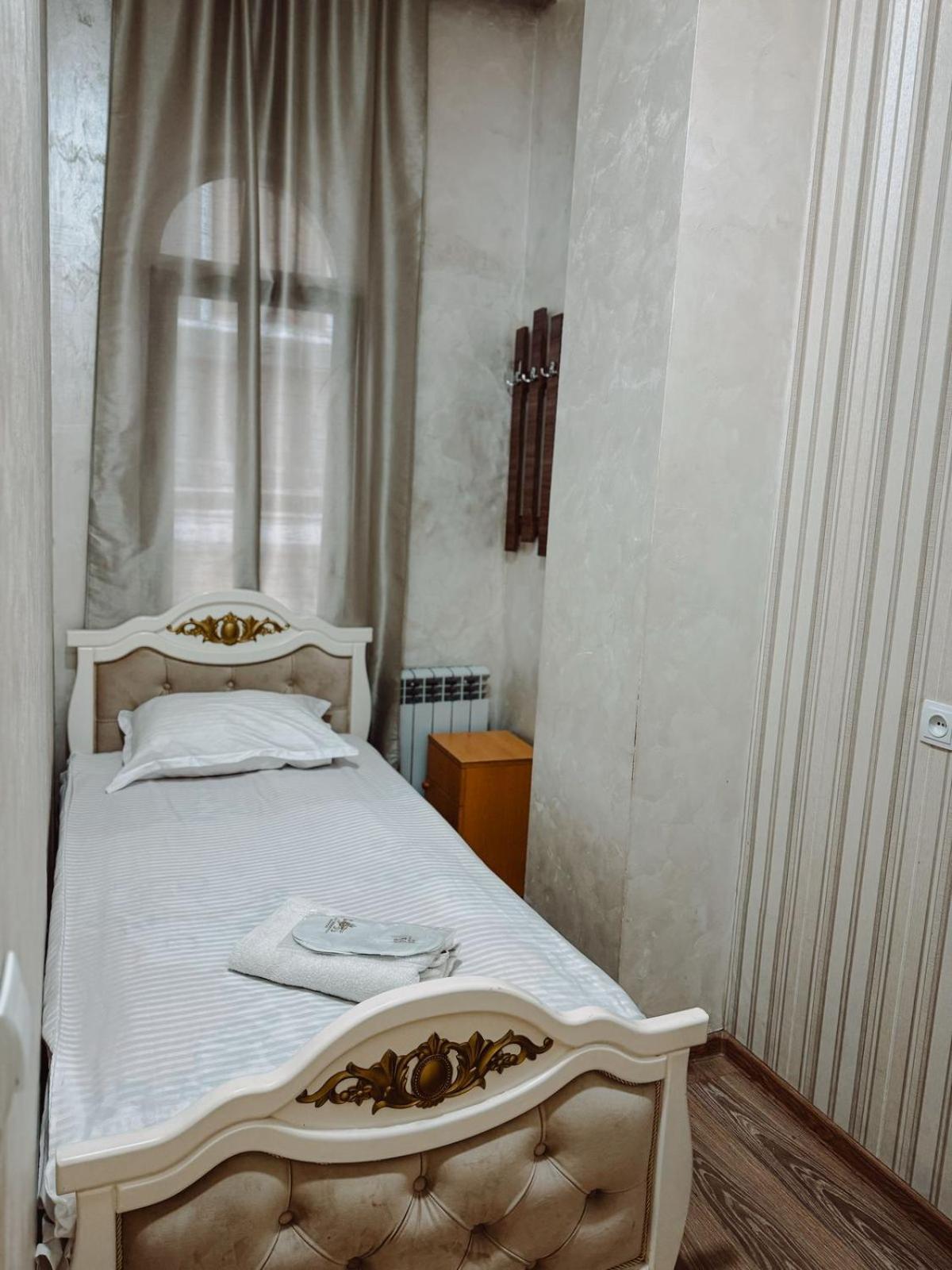 Yerevan Hotel Kamer foto